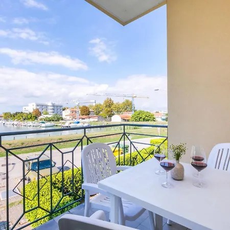 Apartment Albatros-2 By Interhome *